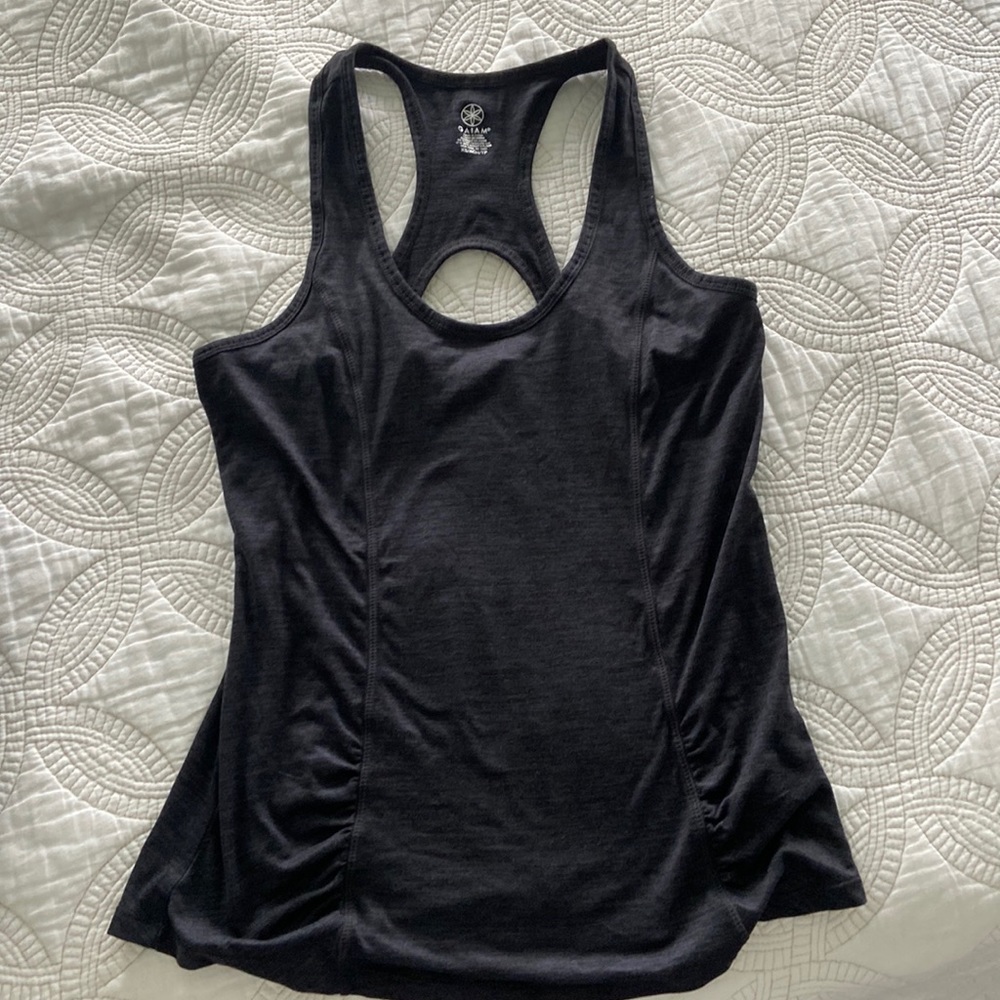 XS Gaiam navy blue work out top